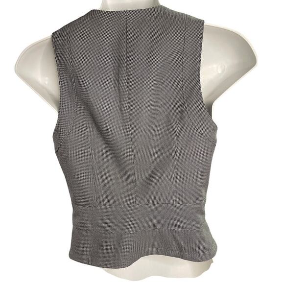 Body by Victoria Gray Front Button Closure Vest Women's Size 0 - Picture 3 of 5